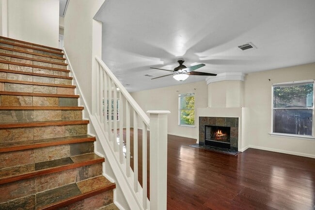 Building Photo - 12907 Heyerdahl Dr