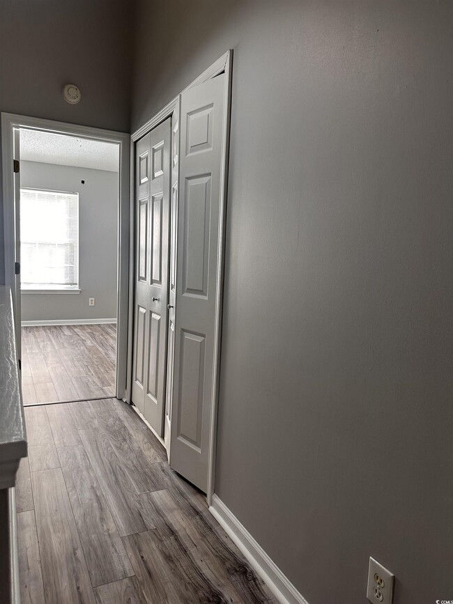 Building Photo - 257 Seabert Rd