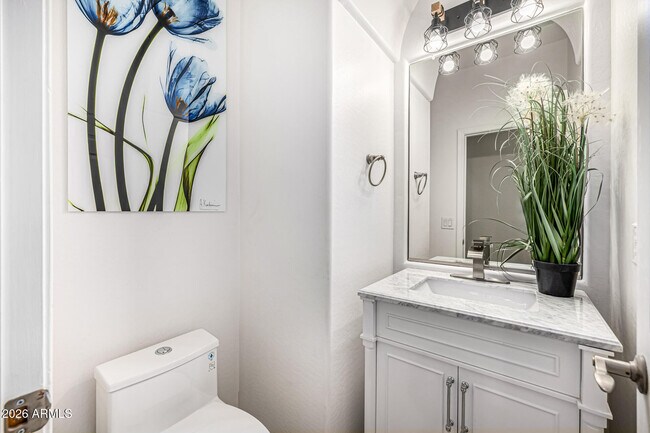 Building Photo - 5211 N 193rd Ave