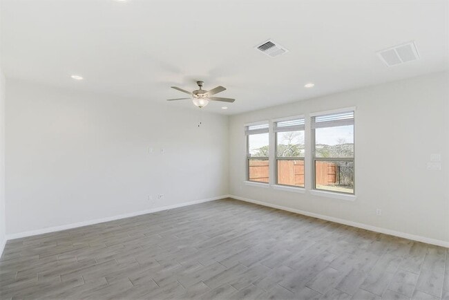Building Photo - 6820 Llano Stage Trl