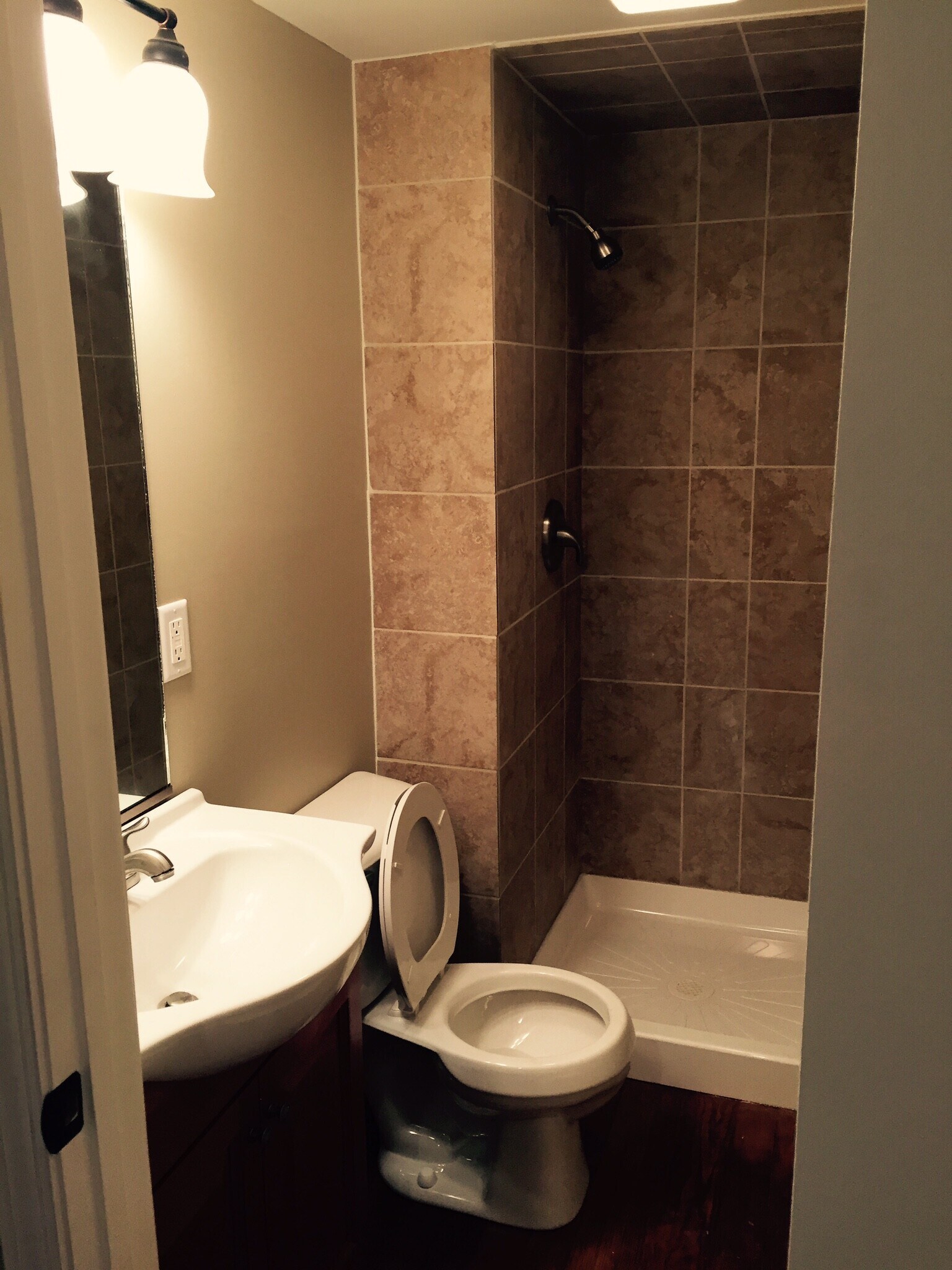 Building Photo - 110 W Phoenix Ave