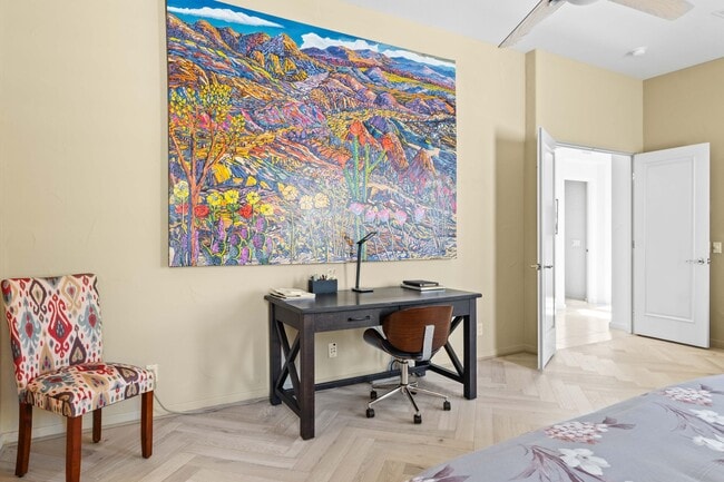 Building Photo - 872 Mission Creek Dr