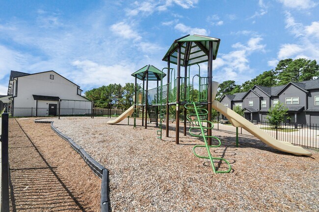 Building Photo - 7711 Longmire Rd