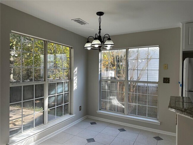 Building Photo - 6770 Biscayne