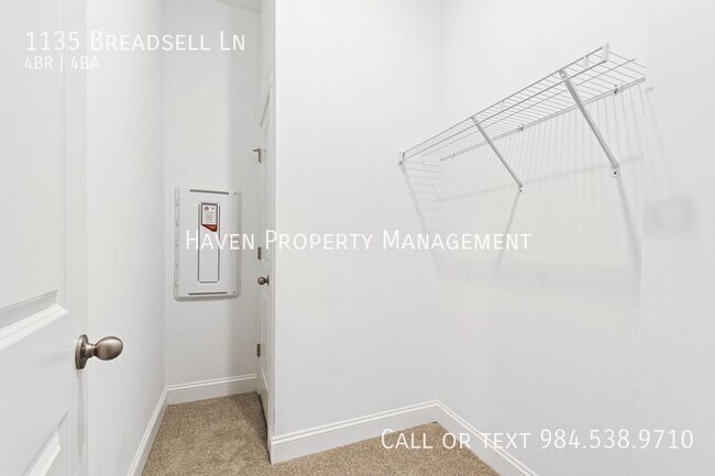 Building Photo - 1135 Breadsell Ln