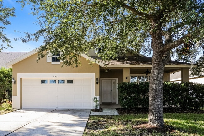 Building Photo - 6327 Bridgecrest Dr