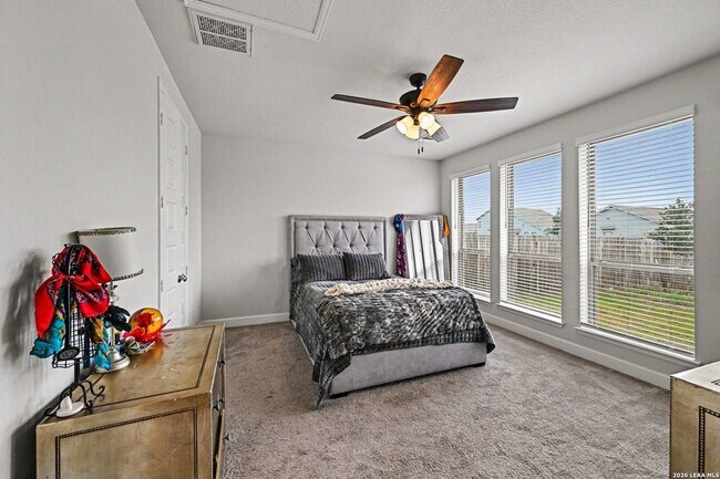 Building Photo - 14422 Hondo Knot