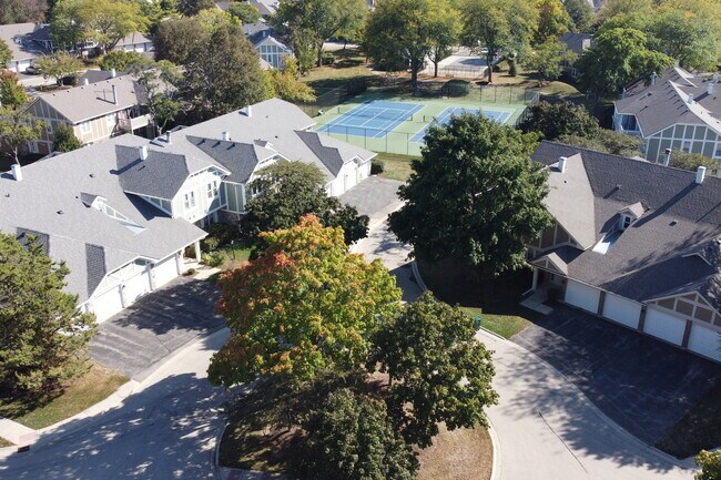 Building Photo - 215 Coventry Cir