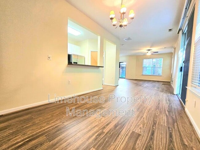 Building Photo - 5260 Elston Ln