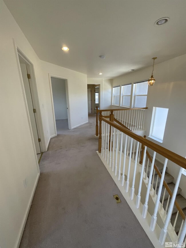 Building Photo - 5707 Rainier Peak Dr