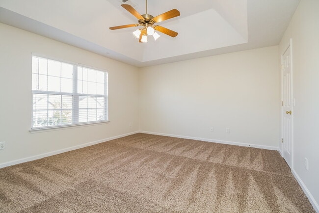 Building Photo - 5525 Craftwood Dr
