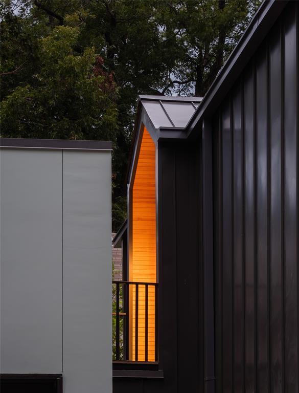 Building Photo - 1103 Cherico St