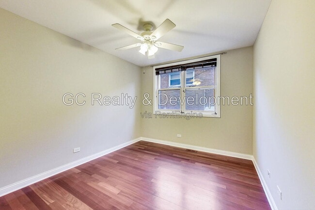 Building Photo - 4610 N Ashland Ave