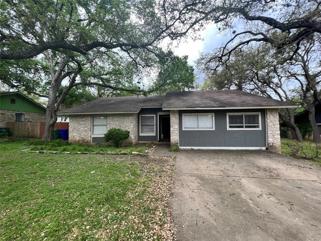 Primary Photo - 2403 La Rochelle Dr
