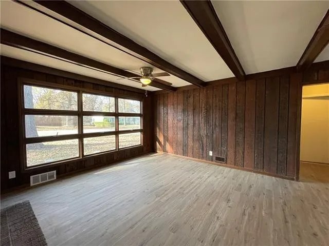 Building Photo - 10623 Palmer Ave