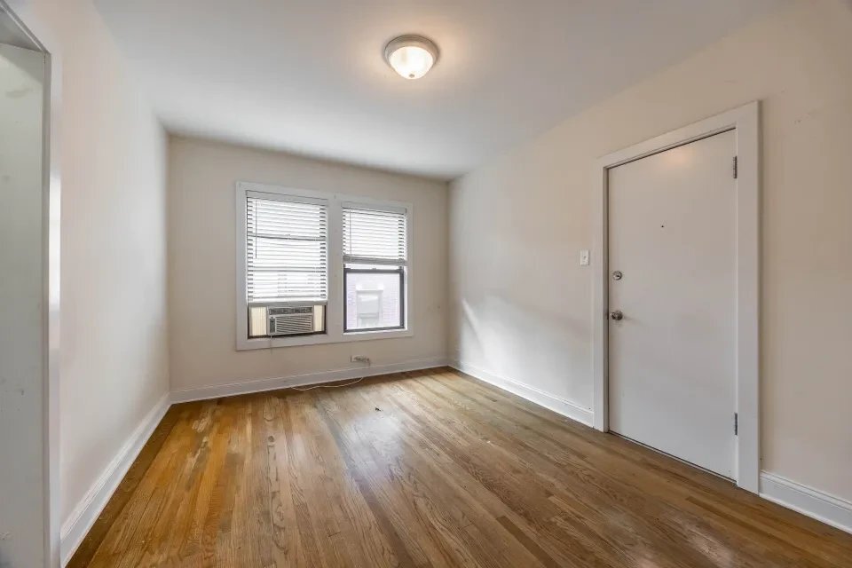 Building Photo - 2643 N Spaulding Ave