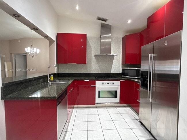 Building Photo - 402 SW 158th Terrace