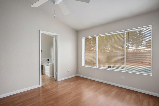 Building Photo - 4408 Rippling Brook Dr