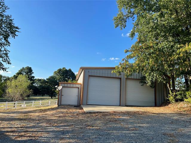 Building Photo - 324 FM 1971