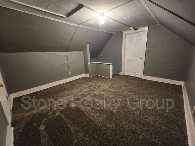 Building Photo - 1435 3rd Ave