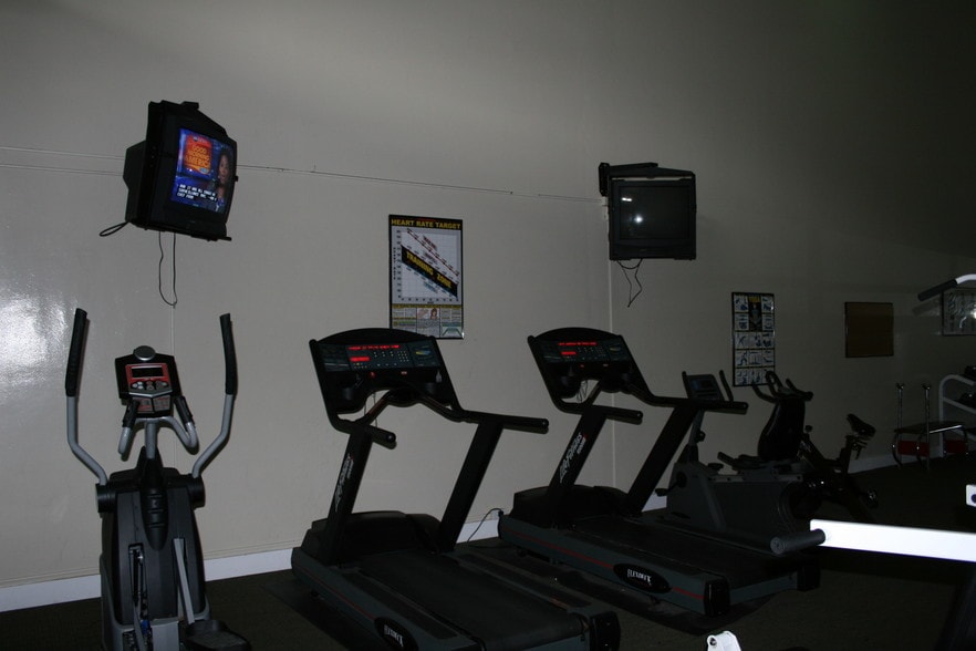Fitness Area - 9200 Madison Ave