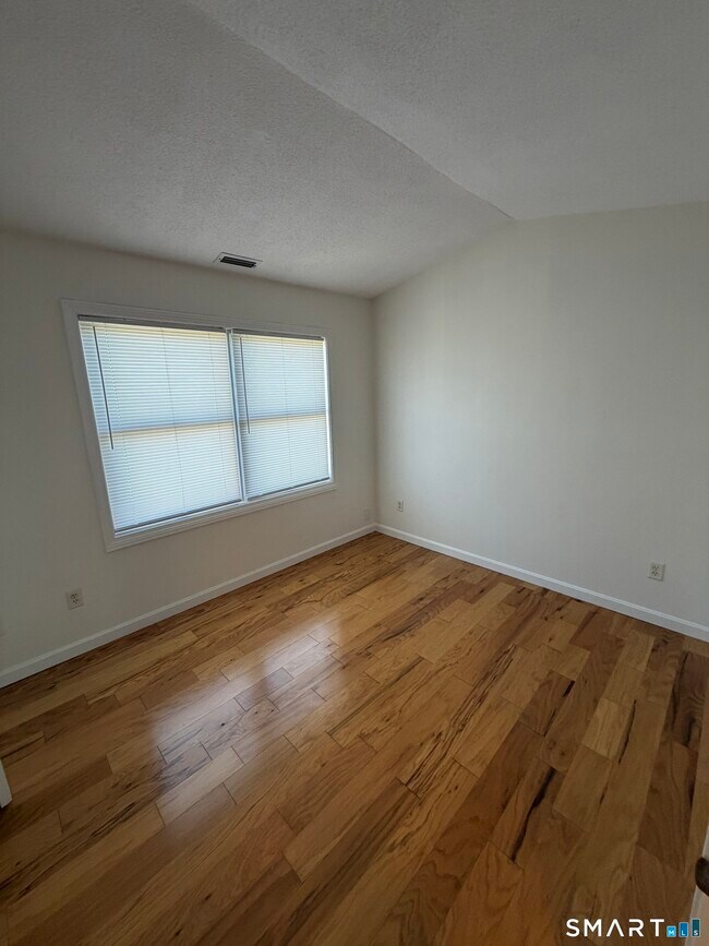 Building Photo - 239 Tremont St