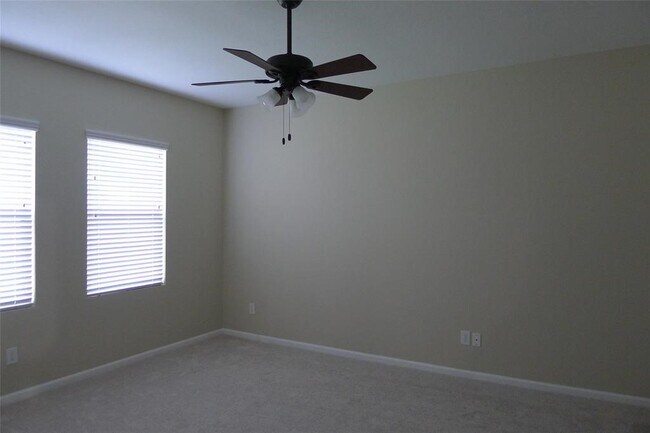 Building Photo - 1025 Blue Beech Ln