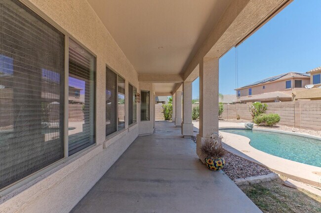 Building Photo - 17856 W Watson Ln