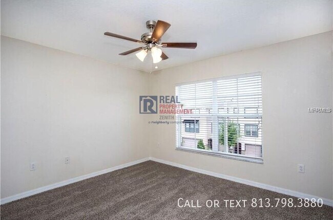 Building Photo - 2522 Lexington Oak Dr