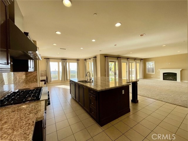 Building Photo - 2652 E Temblor Ranch Dr