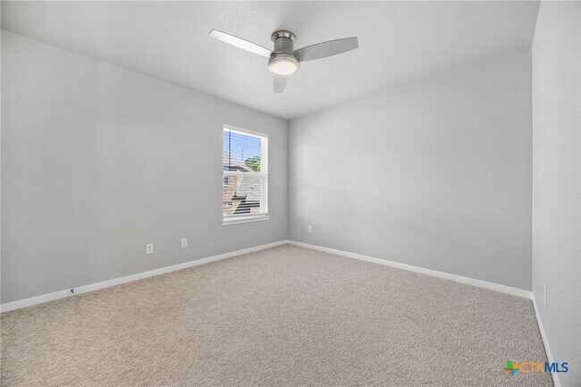 Building Photo - 1553 Justice Dr