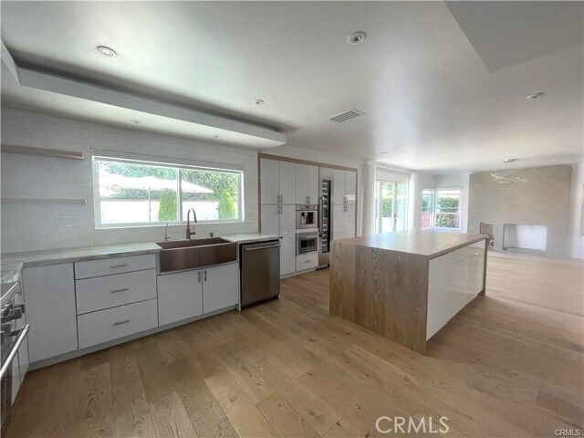 Building Photo - 1 Tamizar