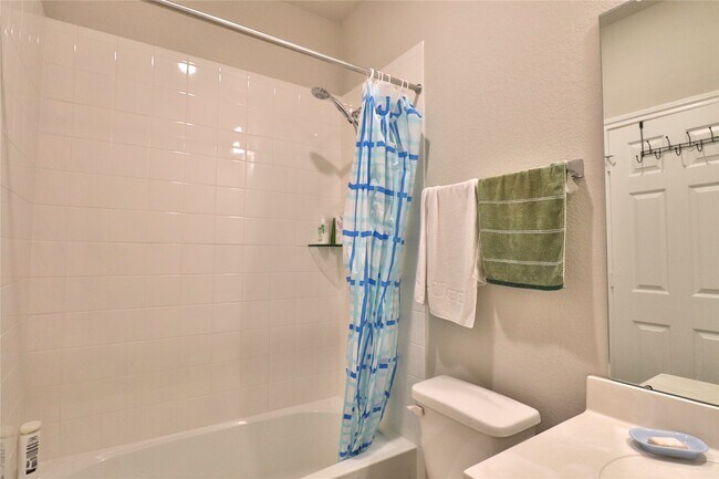 Building Photo - 145 Sunray Creek Dr