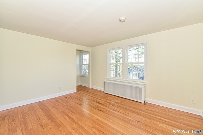 Building Photo - 146 Warsaw St