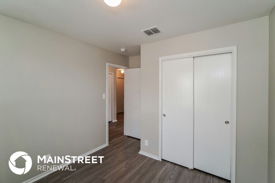 Building Photo - 9738 Marbach Canyon