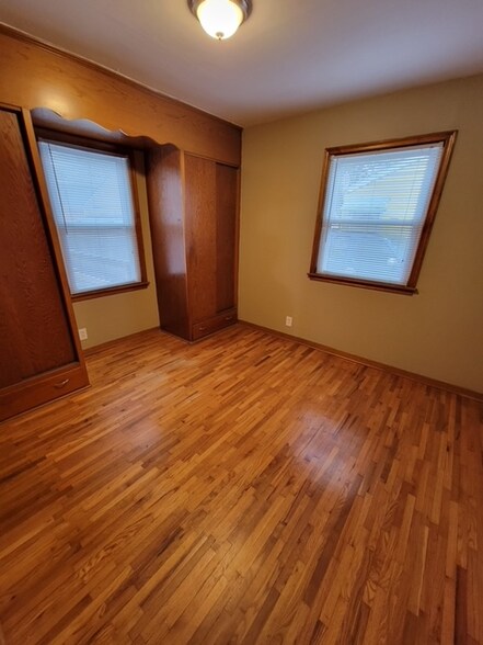 Building Photo - 3420 N 51st St