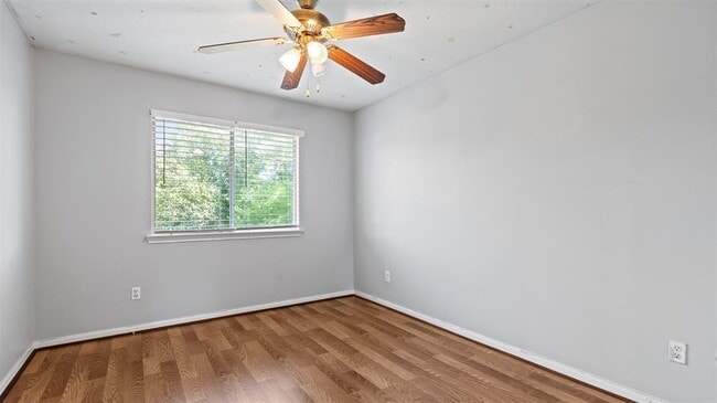 Building Photo - 8219 Fuqua Gardens Dr