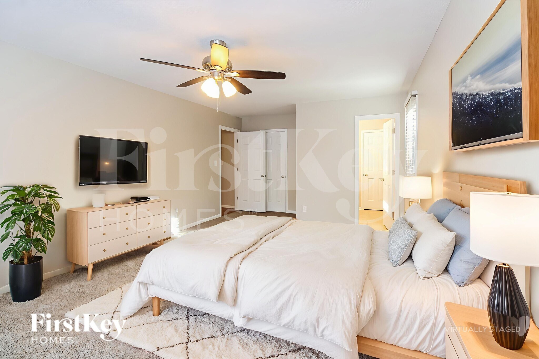 Building Photo - 1301 Westminster Dr