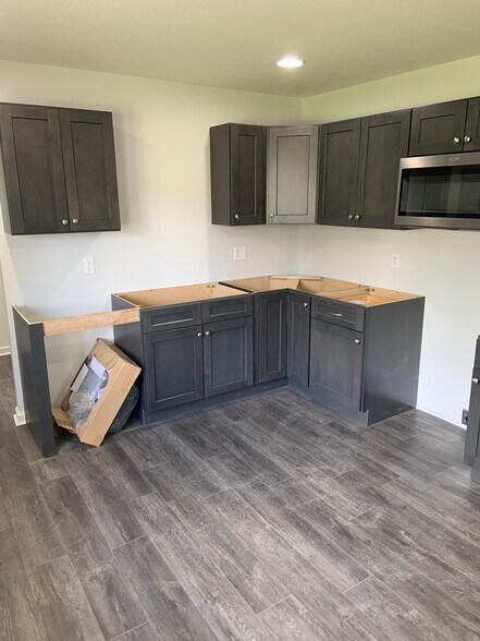 Building Photo - 2945 Lucas Way