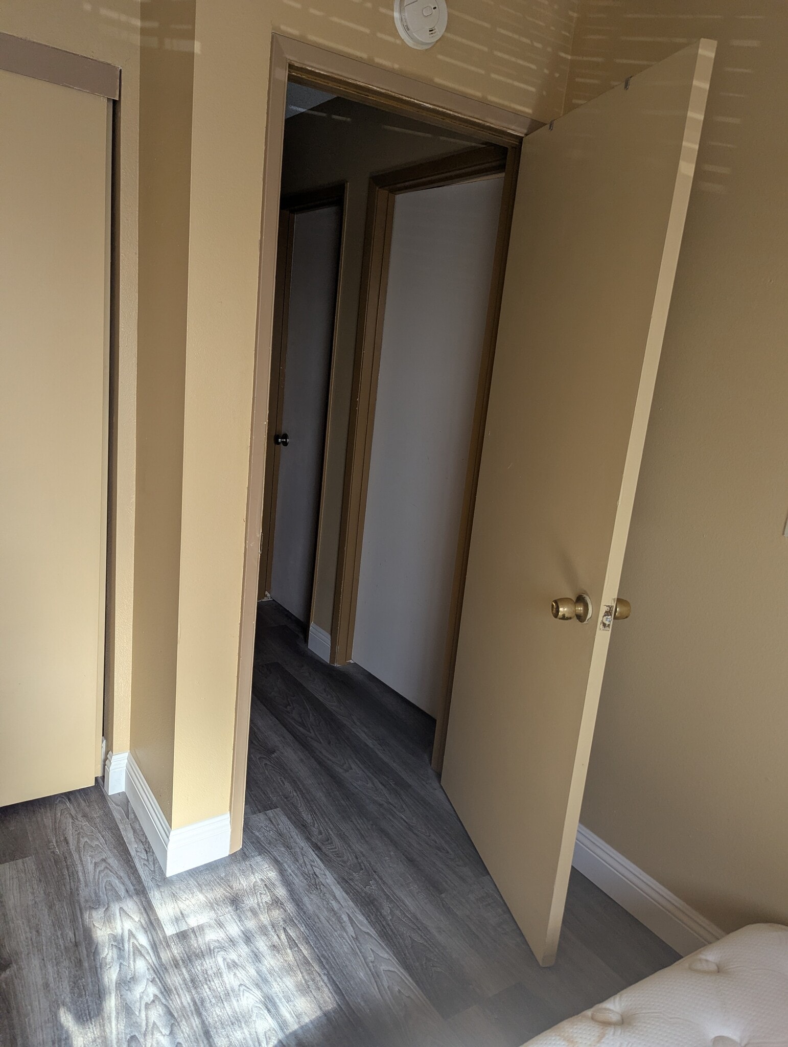 Building Photo - 2119 W 29th St