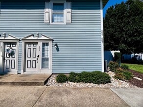 Building Photo - 602 Barwick Ct
