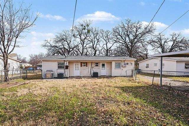 Building Photo - 2211 Barbell Ln