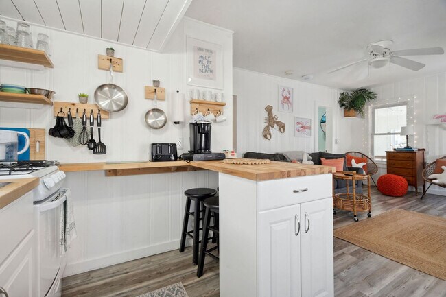 Building Photo - 20 Highland Ave