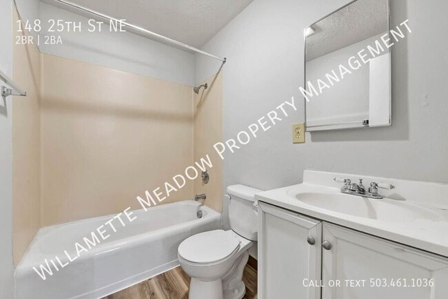 Building Photo - 148 25th St NE