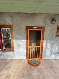 Building Photo - Taggart St. Apartments