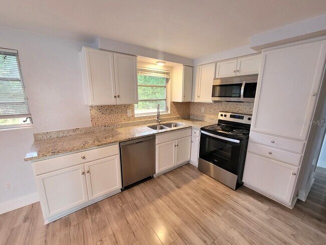 Building Photo - 4827 Aegean Ave