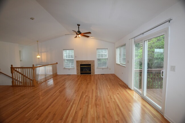 Building Photo - 2963 Saganashkee Ln