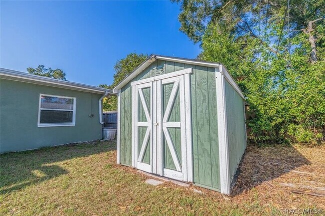 Building Photo - 2701 56th Ln N