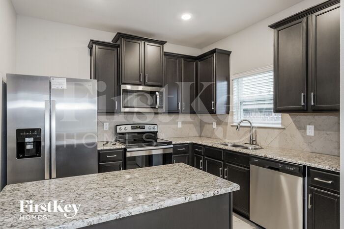 Building Photo - 21218 Opal Oak Dr