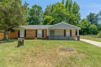 Building Photo - 1720 Gavin Dr